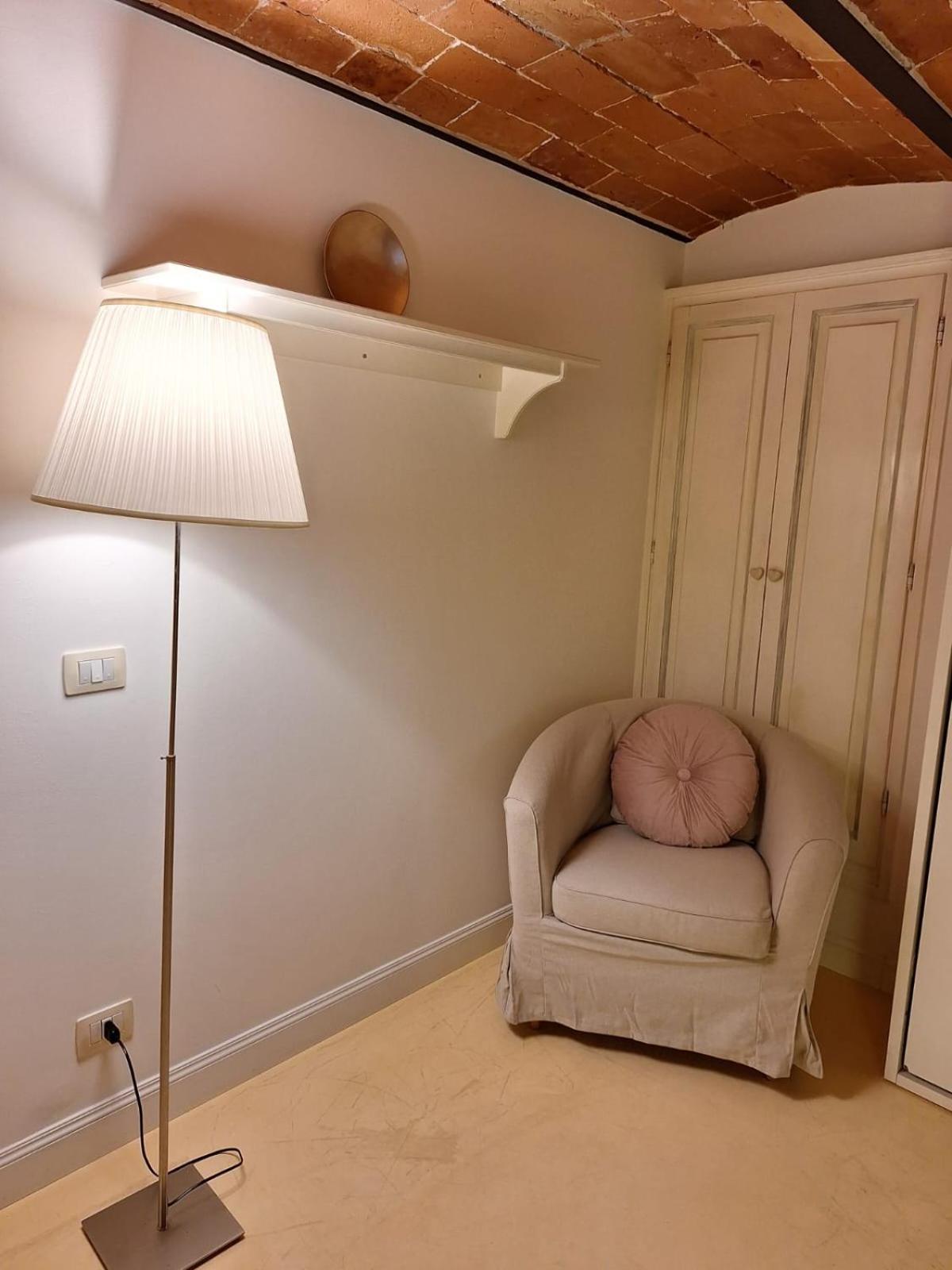 פירנצה Cozy & Charming Florentine Hideaway By Oteego מראה חיצוני תמונה